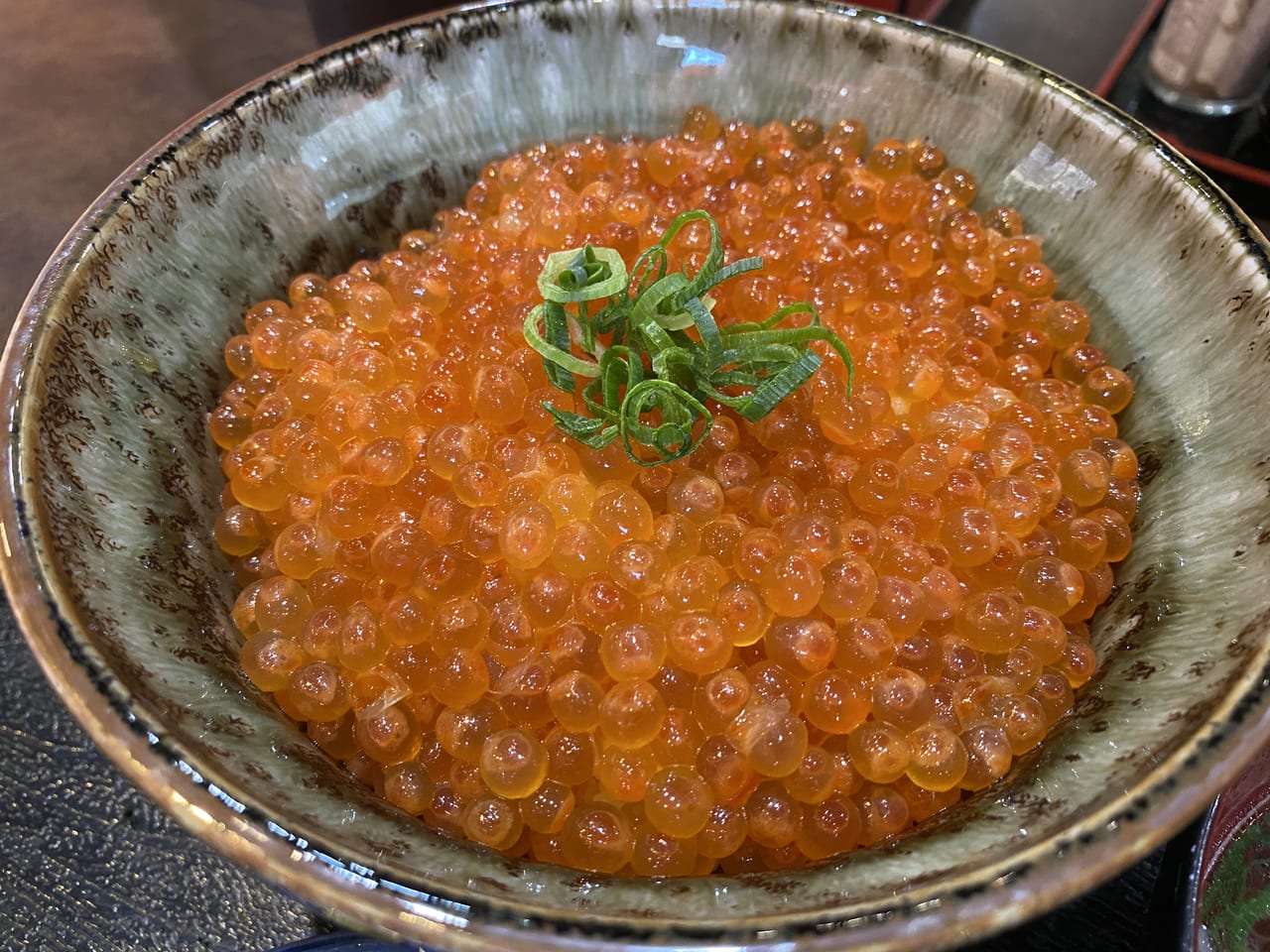 いくら家 丼 伊川谷店